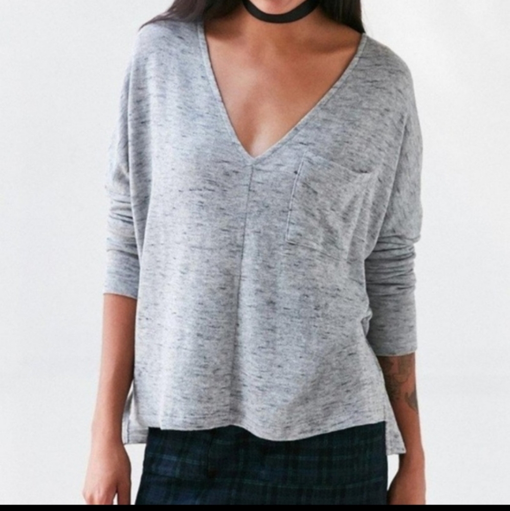 BDG Grey V-neck Pocket Long Sleeve Pullover Shirt XS Urban Outfitters